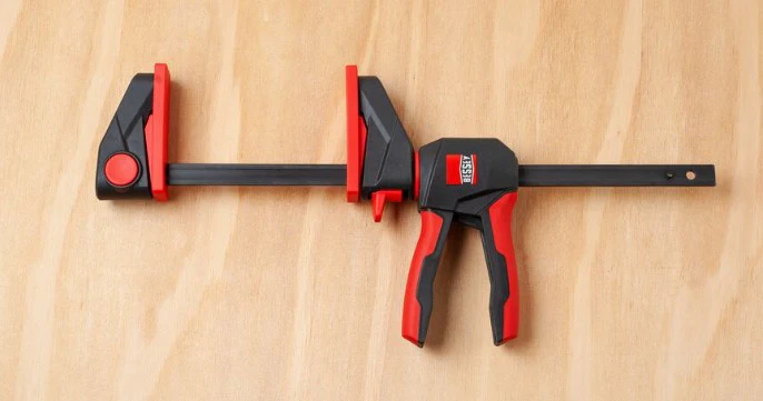 Bessey EHKL360-24 24 in. x 3-1/8 in. Trigger Clamp with 360 Rotating Handle - Image 6