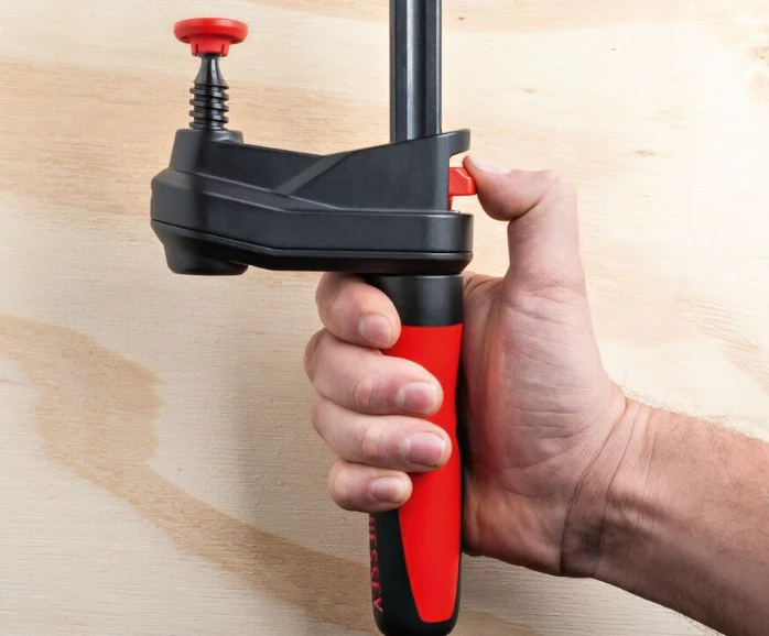 Bessey GK30 12 in. x 2-3/8 in. GearKlamp Bar Clamp - Image 3