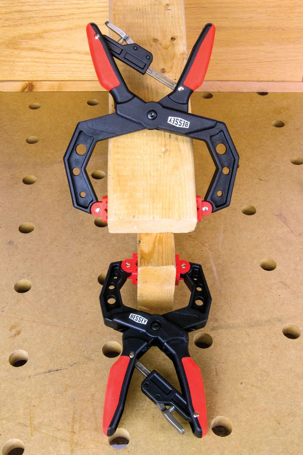 Bessey XCRG2 2in. Ratcheting Spring Clamp - Image 3