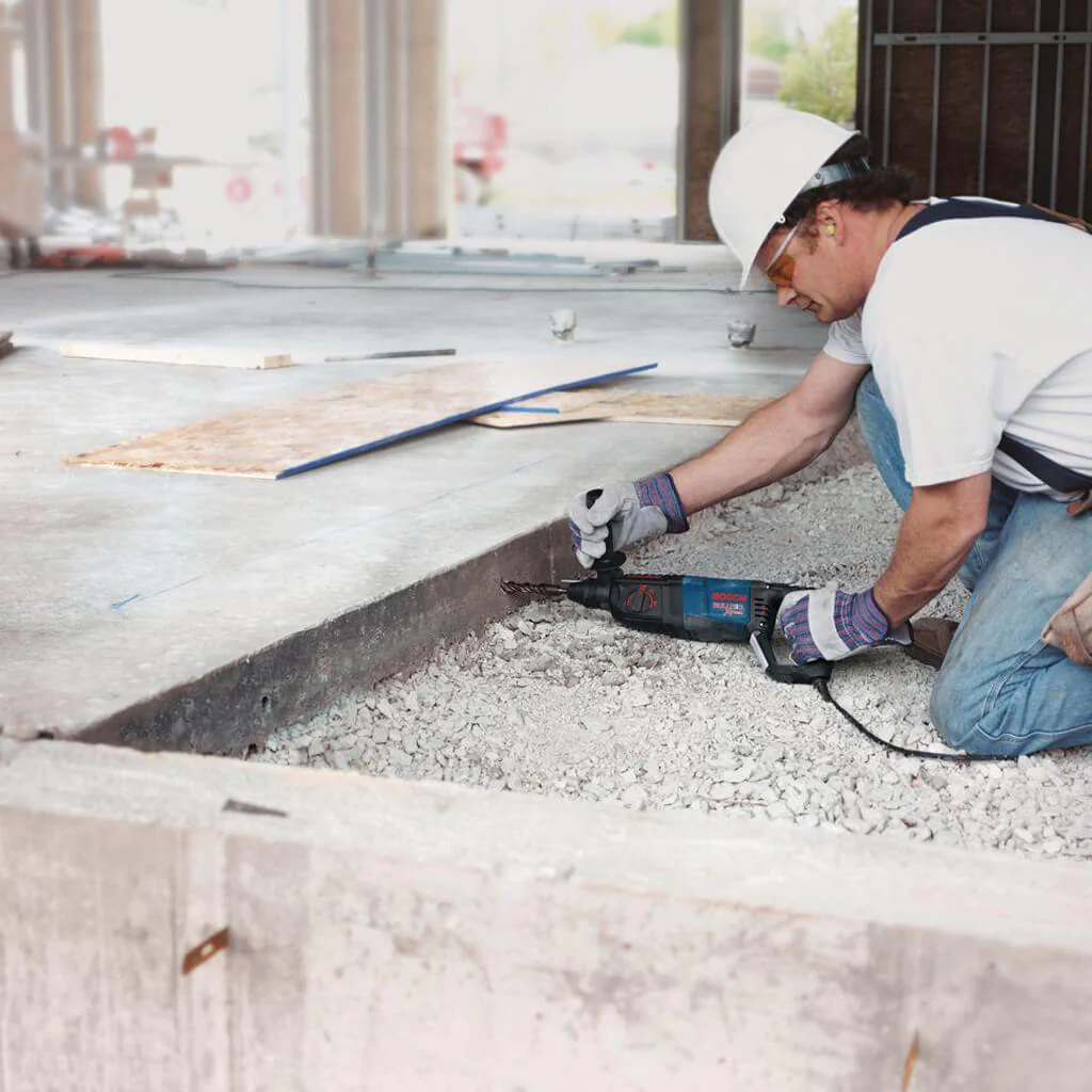 BOSCH 11255VSR 1 in. SDS-Plus 8 Amp Corded Variable-Speed BULLDOG EXTREME Rotary Hammer - Image 11