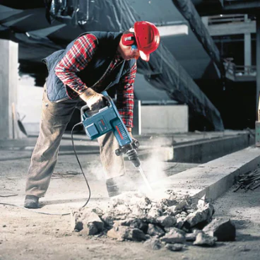 Bosch 11316EVS 14 Amp SDS-Max Variable-Speed Demolition Hammer - Image 4