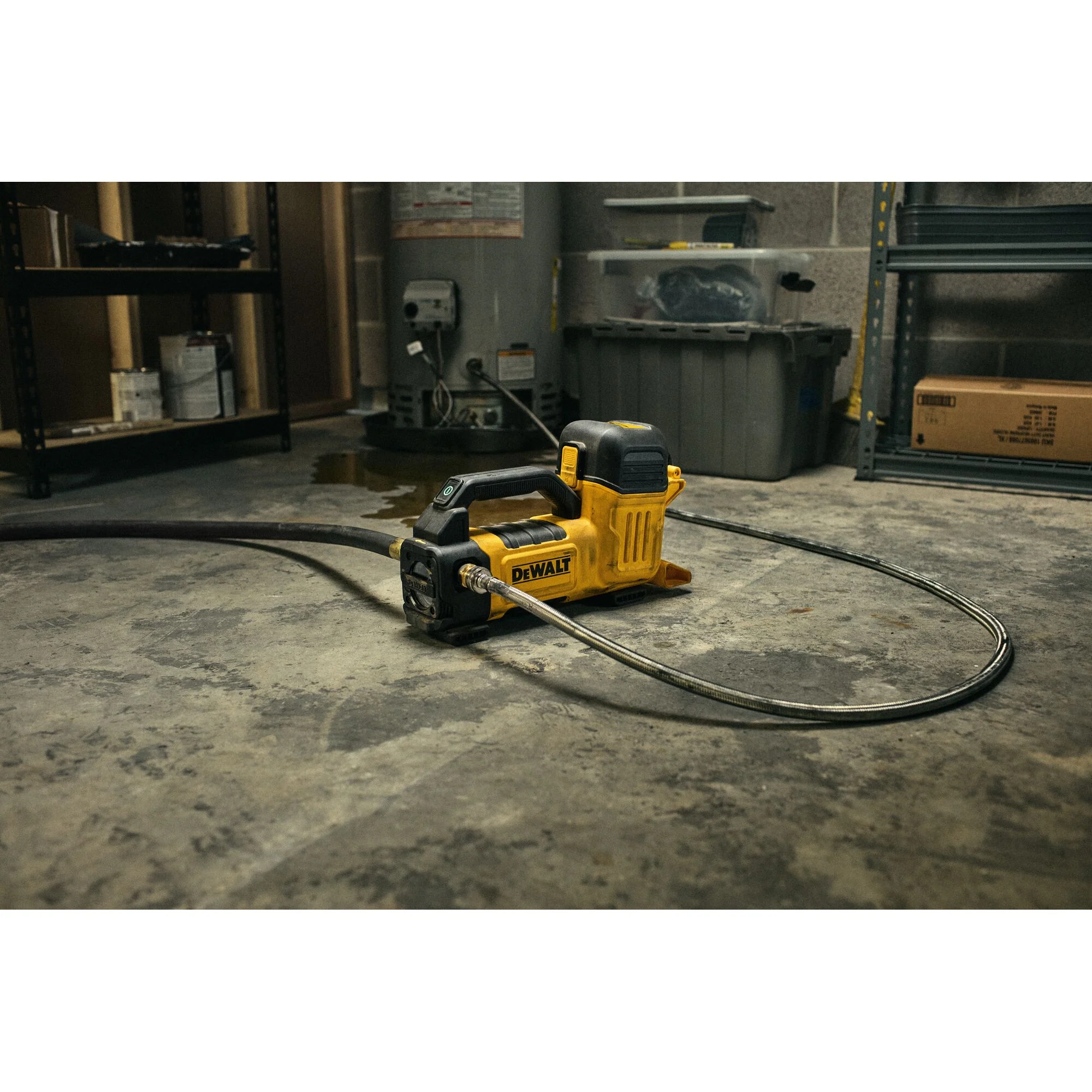 Dewalt DCE050B 20V Transfer Pump Bare - Image 4