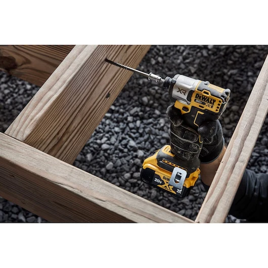 DeWalt DCF845B 20V MAX* XR® 1/4 in. 3-Speed Brushless Impact Driver (Tool Only) - Image 6