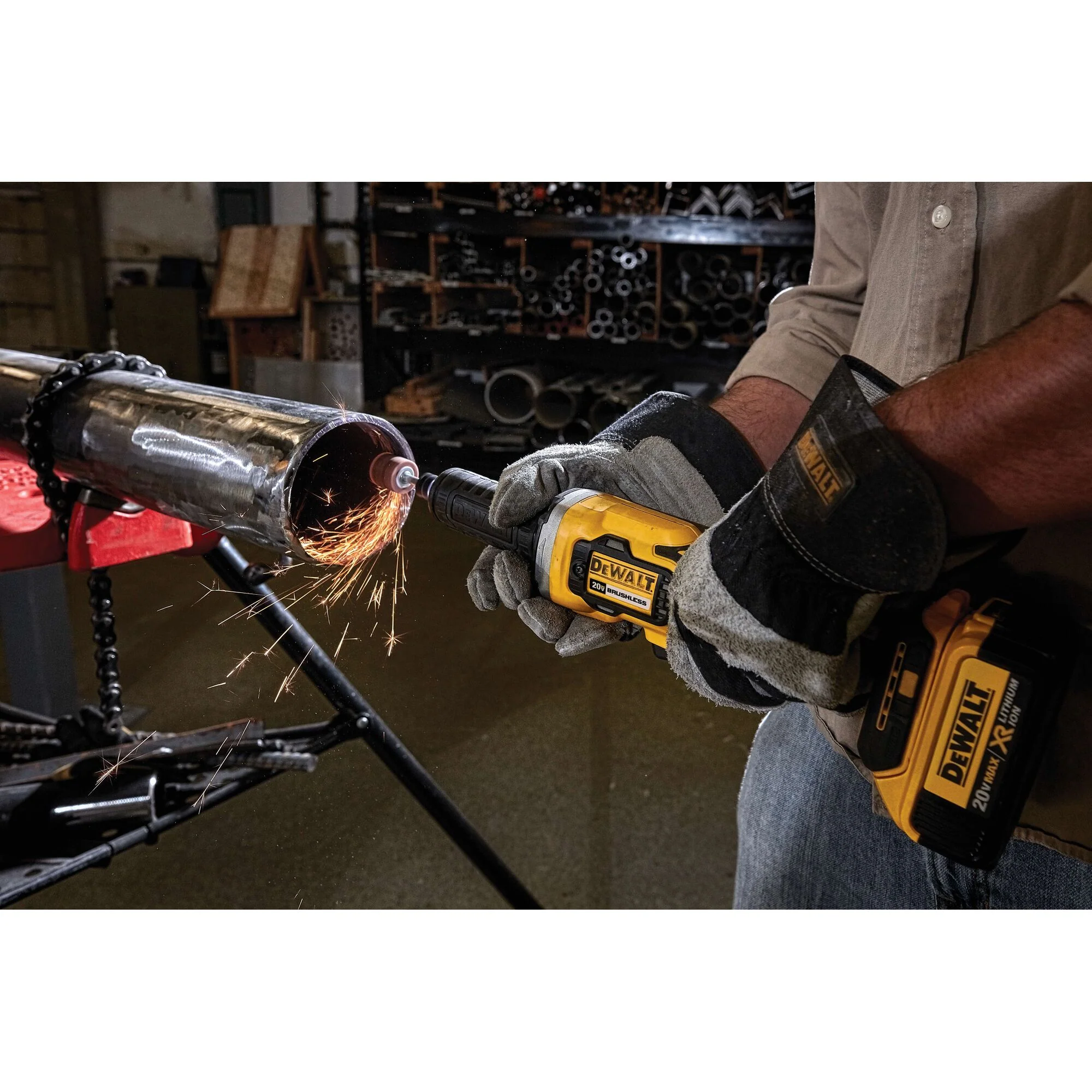 DeWalt DCG426B 20V MAX* Brushless 1-1/2-Inch (40mm) Variable Spd Cordless Die Grinder (Tool Only) - Image 4