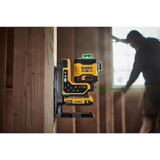 DEWALT DCLE34035D1 20V MAX Remote Control 360 Degree Line Laser Kit - Image 6