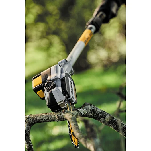 DEWALT DCPS620B 20V MAX XR Lithium-Ion 8 in. Brushless Pole Saw (Tool Only) - Image 7