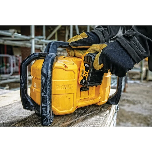 Dewalt DCR028B 12V/20V MAX Jobsite Bluetooth Radio (Tool Only) - Image 8