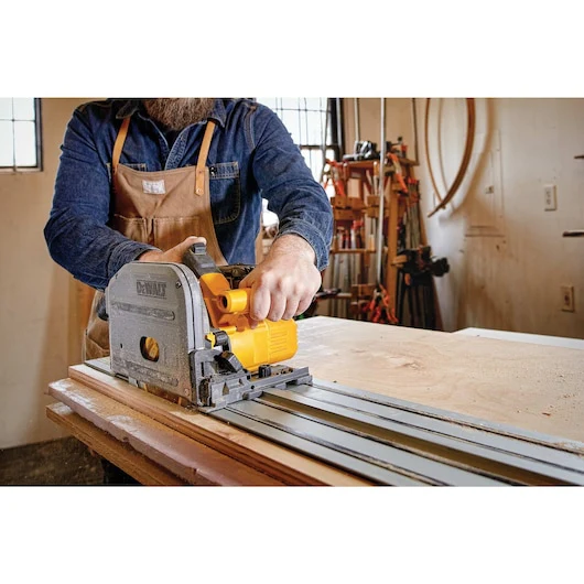 DeWalt DCS520B 6-1/2 in 60 V Lithium-Ion Cordless Tracksaw (Tool Only) - Image 4