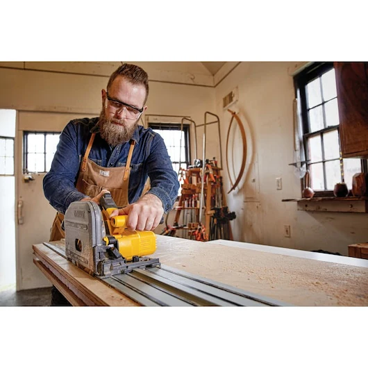 DeWalt DCS520B 6-1/2 in 60 V Lithium-Ion Cordless Tracksaw (Tool Only) - Image 5
