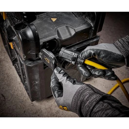 DeWalt DWST08060 ToughSystem 2.0 40W 120V Cordless Work Light & Storage - Image 8