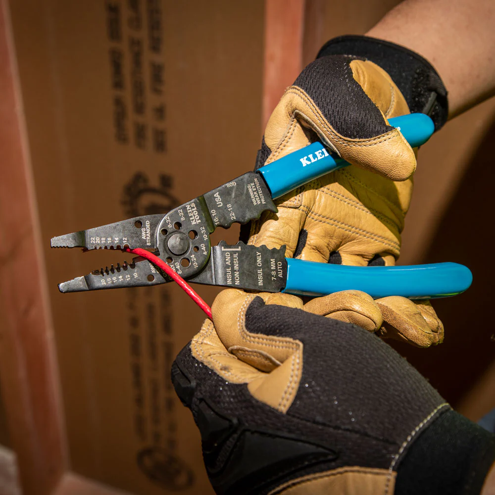 Klein 1010 Long Nose Wire Stripper/Wire Cutters/Crimp Tool - Image 6