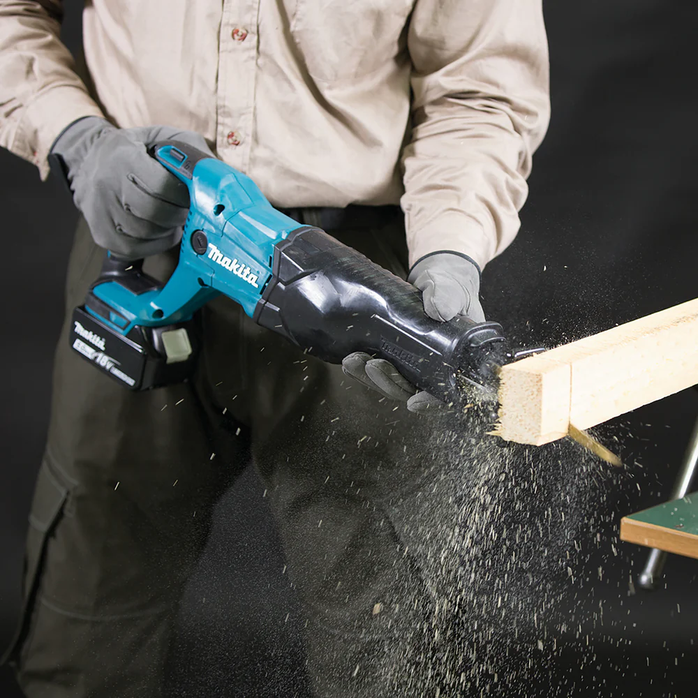 Makita DJR186Z 18V LXT Cordless Reciprocating Saw (Tool Only) - Image 3