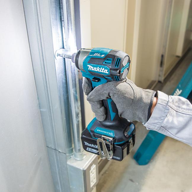 MAKITA DTD173Z 18V LXT Brushless 1/4 in. Impact Driver (Tool Only) - Image 9