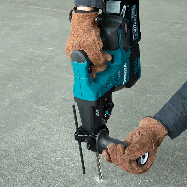 MAKITA HR003GZ 40V Max XGT
  Brushless 1-1/8 in. Rotary Hammer SDS-PLUS (Tool Only) - Image 7