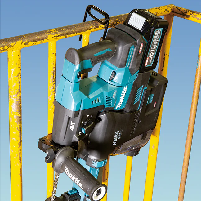 MAKITA HR003GZ 40V Max XGT
  Brushless 1-1/8 in. Rotary Hammer SDS-PLUS (Tool Only) - Image 9