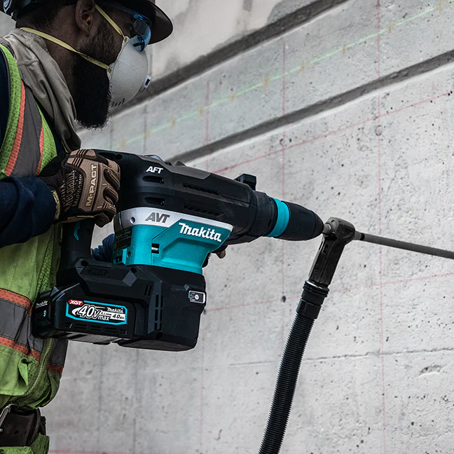 MAKITA
  HR005GZ 40V Max XGT Brushless 1-9/16 in. Rotary Hammer SDS-MAX w/AVT (Tool Only) - Image 3