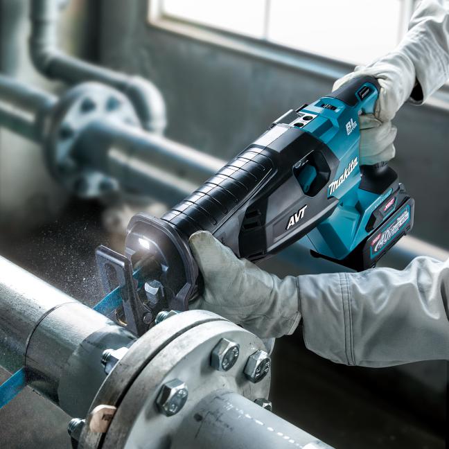 MAKITA
JR002GM102 40V Max XGT Brushless Reciprocating Saw Kit w/AVT (4.0Ah x1) - Image 4
