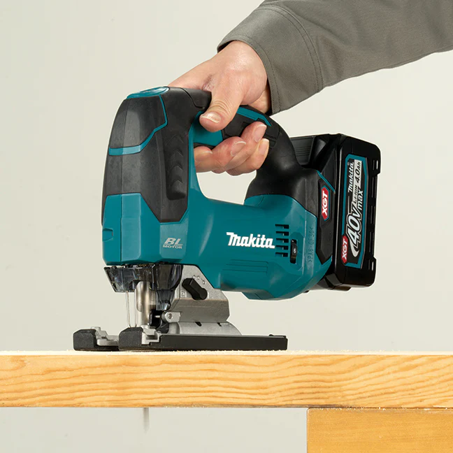 MAKITA
JV002GZ 40V Max XGT Brushless Jig Saw w/D-Handle, Tool Only - Image 4