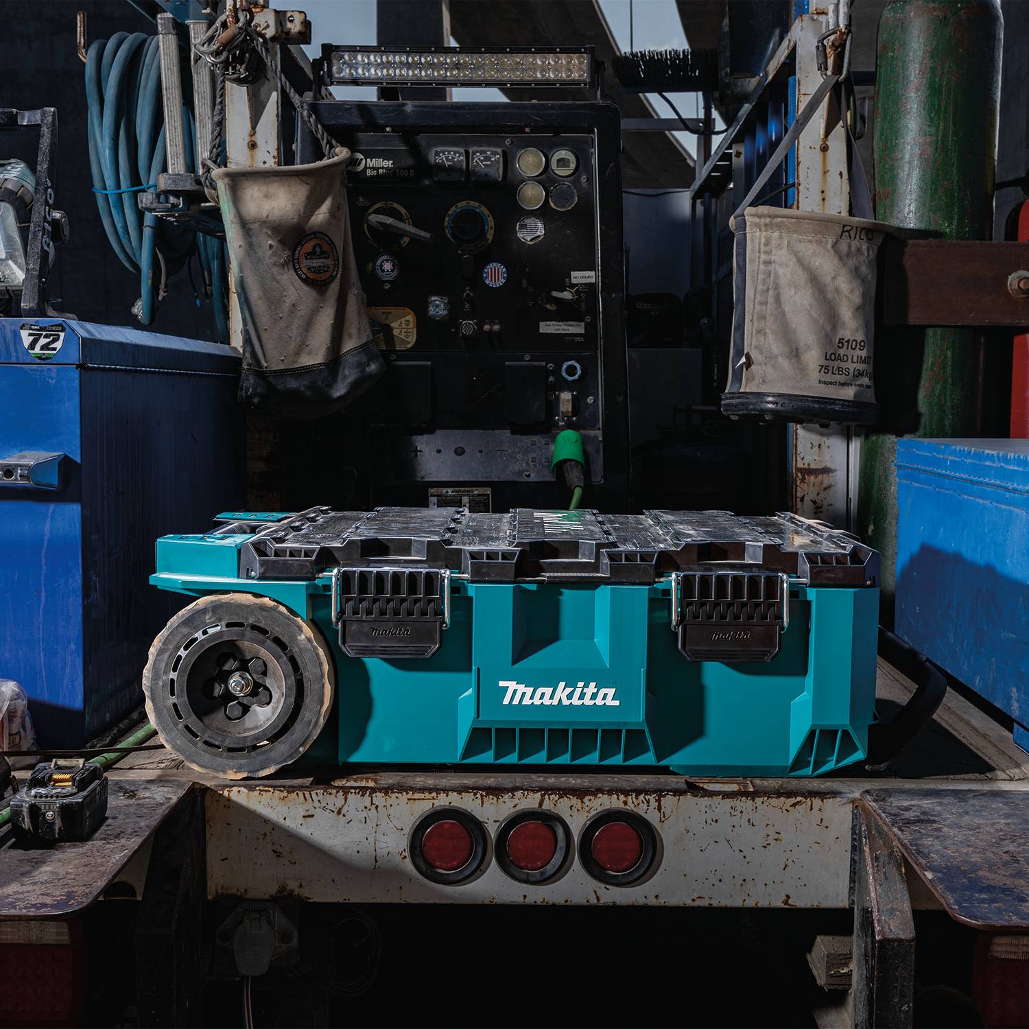 Makita Maktrak™ T-90009 Rolling Tool Chest - Image 28