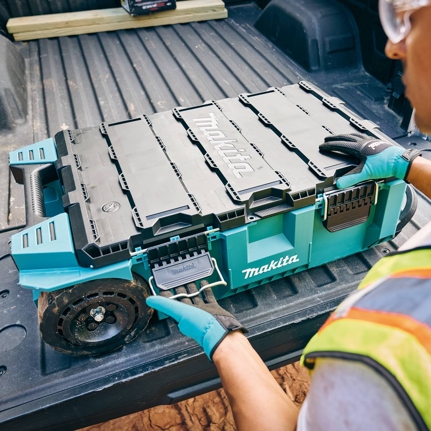 Makita Maktrak™ T-90009 Rolling Tool Chest - Image 4