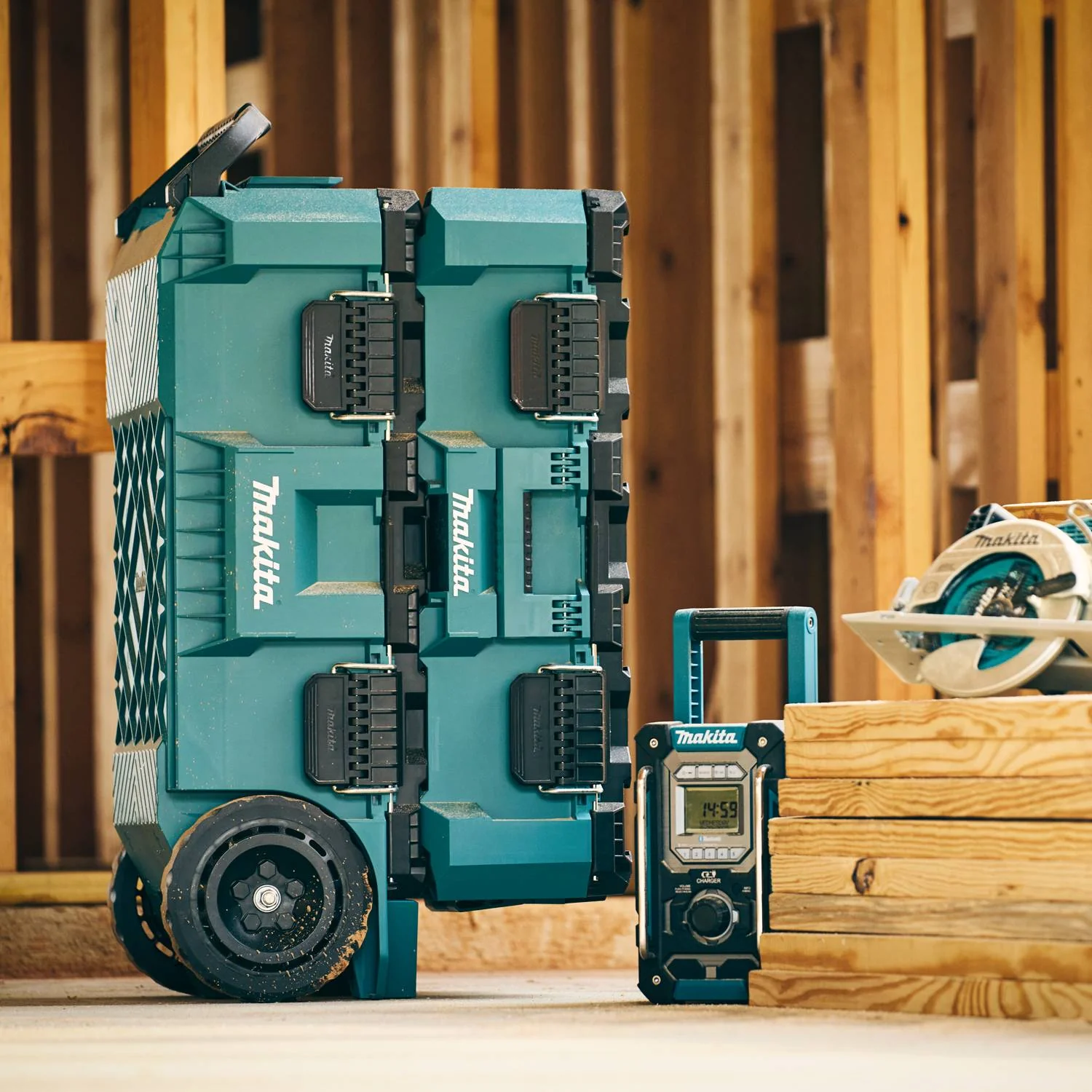 Makita Maktrak™ T-90015 Large Tool Box - Image 3