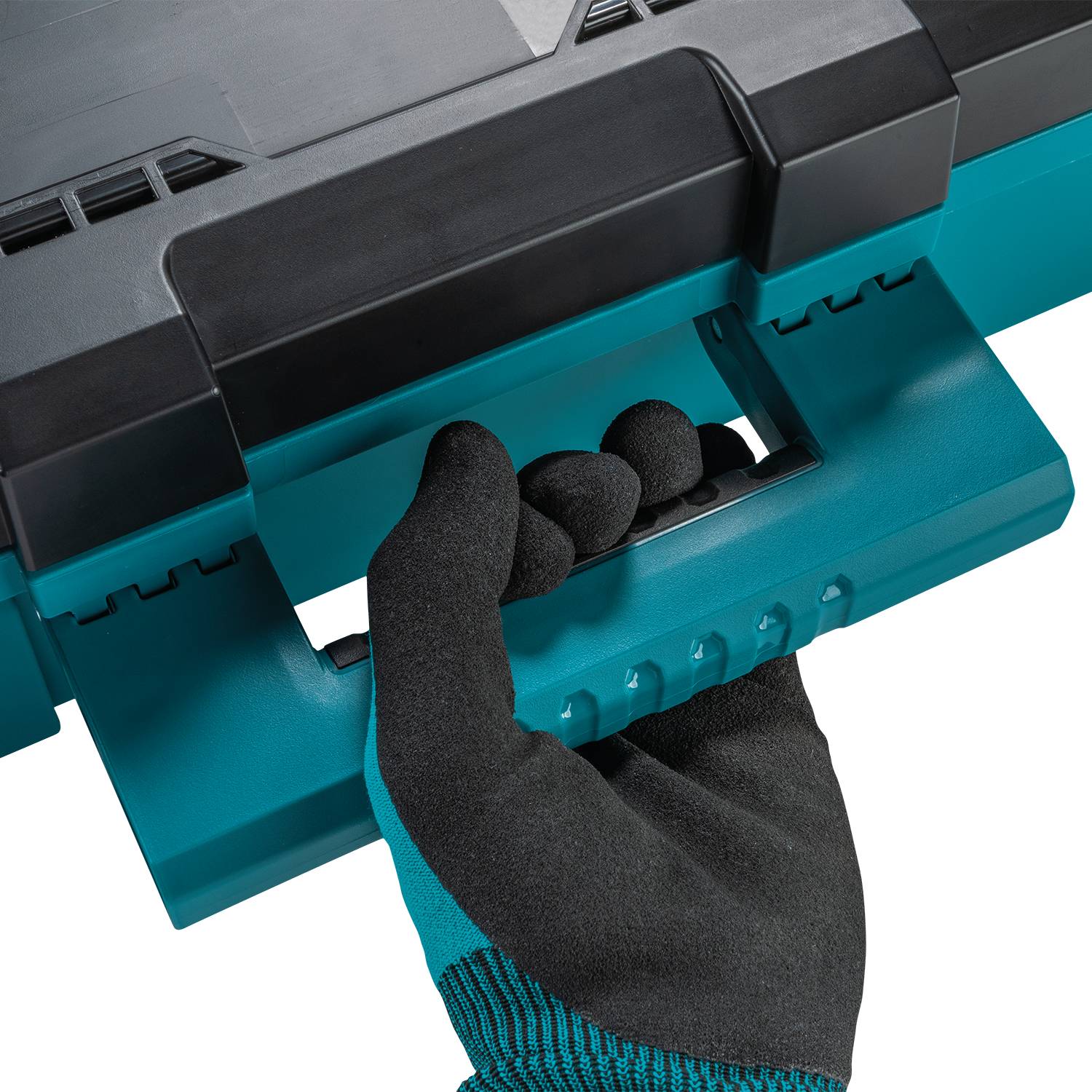 Makita Maktrak™ T-90037 Medium Tool Box - Image 22