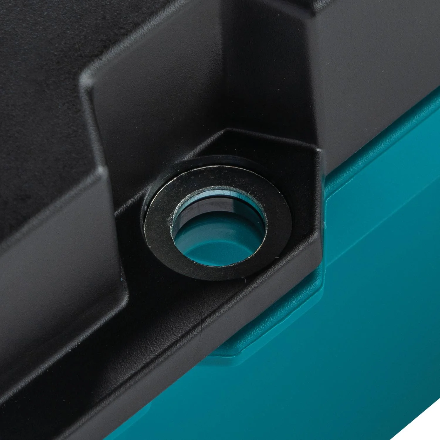 Makita Maktrak™ T-90037 Medium Tool Box - Image 25