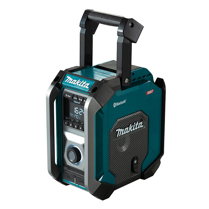 MAKITA MR006G 12/18/40V Jobsite
Radio w/Bluetooth & USB, Tool Only