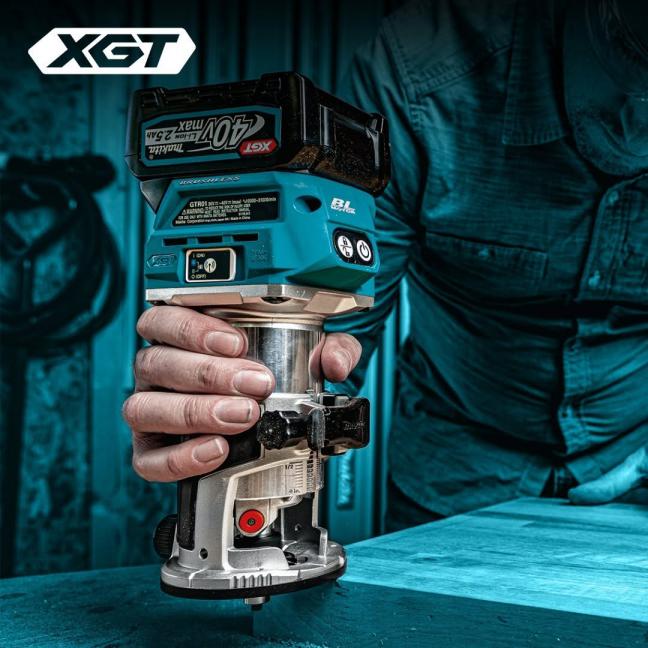 MAKITA
  RT001GZ01 40V Max XGT Brushless Router with AWS (Tool Only) - Image 3