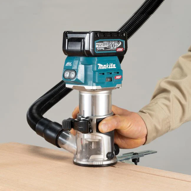 MAKITA
  RT001GZ01 40V Max XGT Brushless Router with AWS (Tool Only) - Image 6