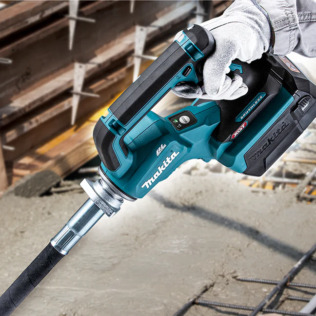 MAKITA VR003GZ 40V Max XGT
Brushless 1-1/4 in. x 3.9 ft. Concrete Vibrator (Tool Only) - Image 11