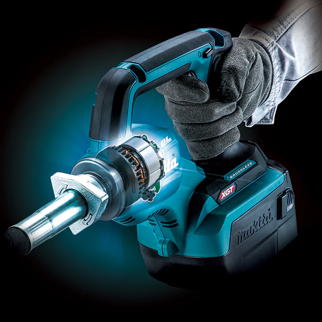 MAKITA VR003GZ 40V Max XGT
Brushless 1-1/4 in. x 3.9 ft. Concrete Vibrator (Tool Only) - Image 12