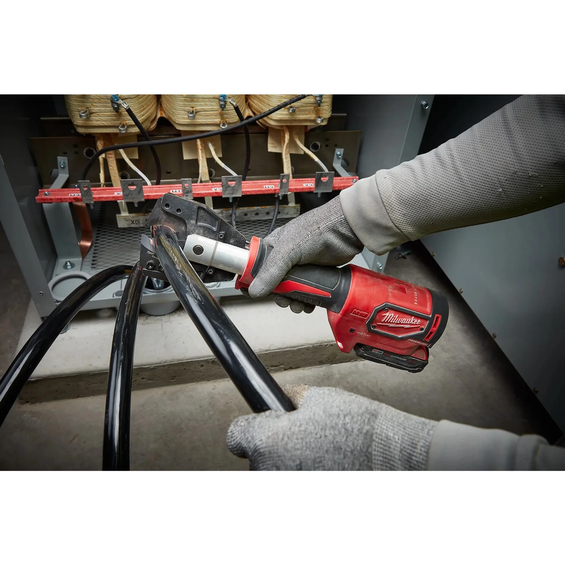 Milwaukee 2672-20 M18™ Cable Cutter with 750 MCM Cu Jaws - Image 9