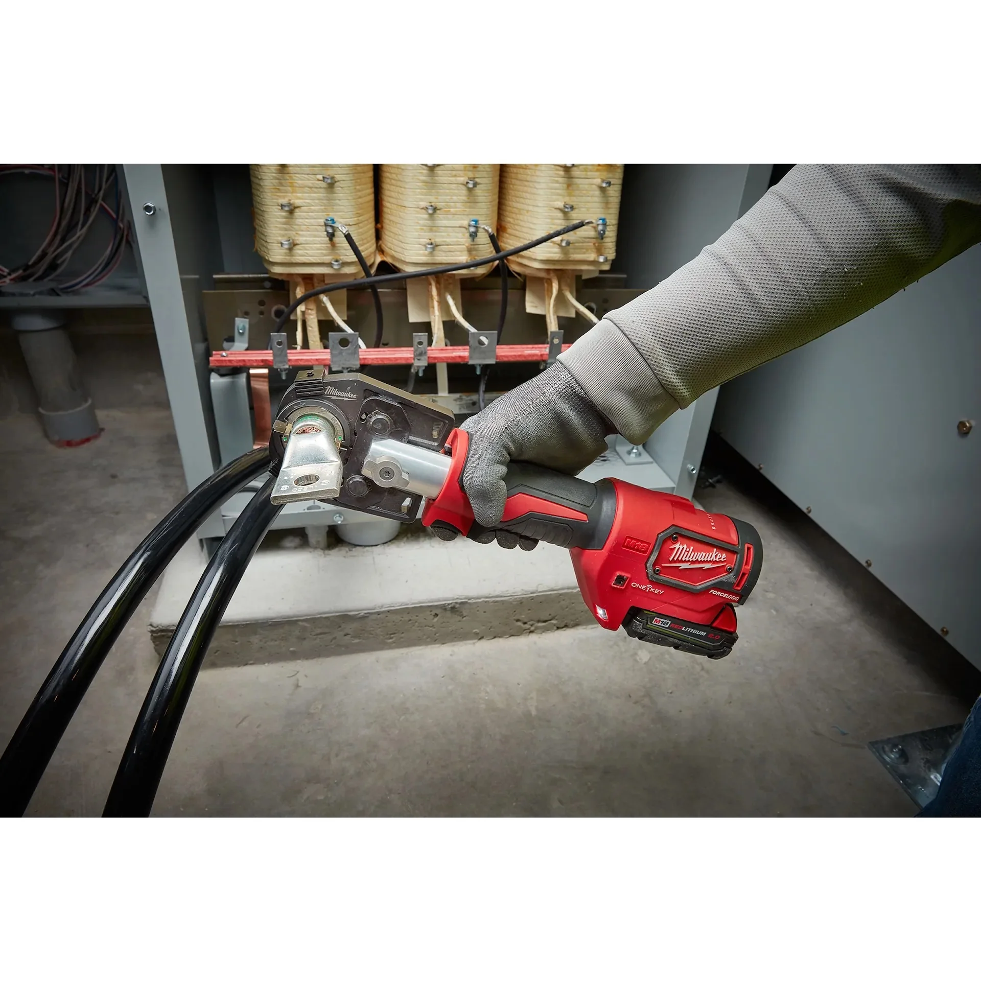 Milwaukee 2679-600CU M18™ 600 MCM Crimper w/#8-600 Cu Dies - Image 8