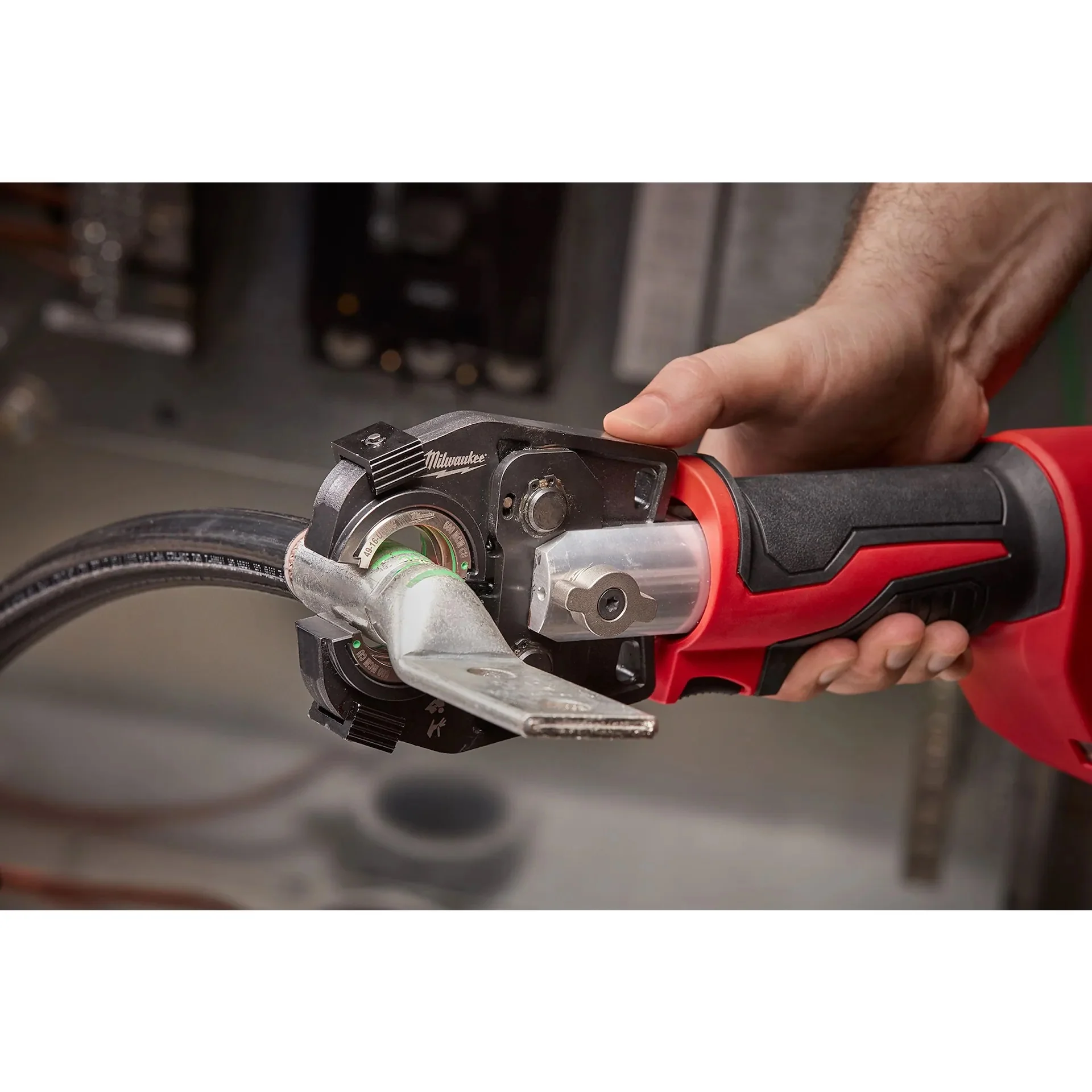 Milwaukee 2679-600CU M18™ 600 MCM Crimper w/#8-600 Cu Dies - Image 9