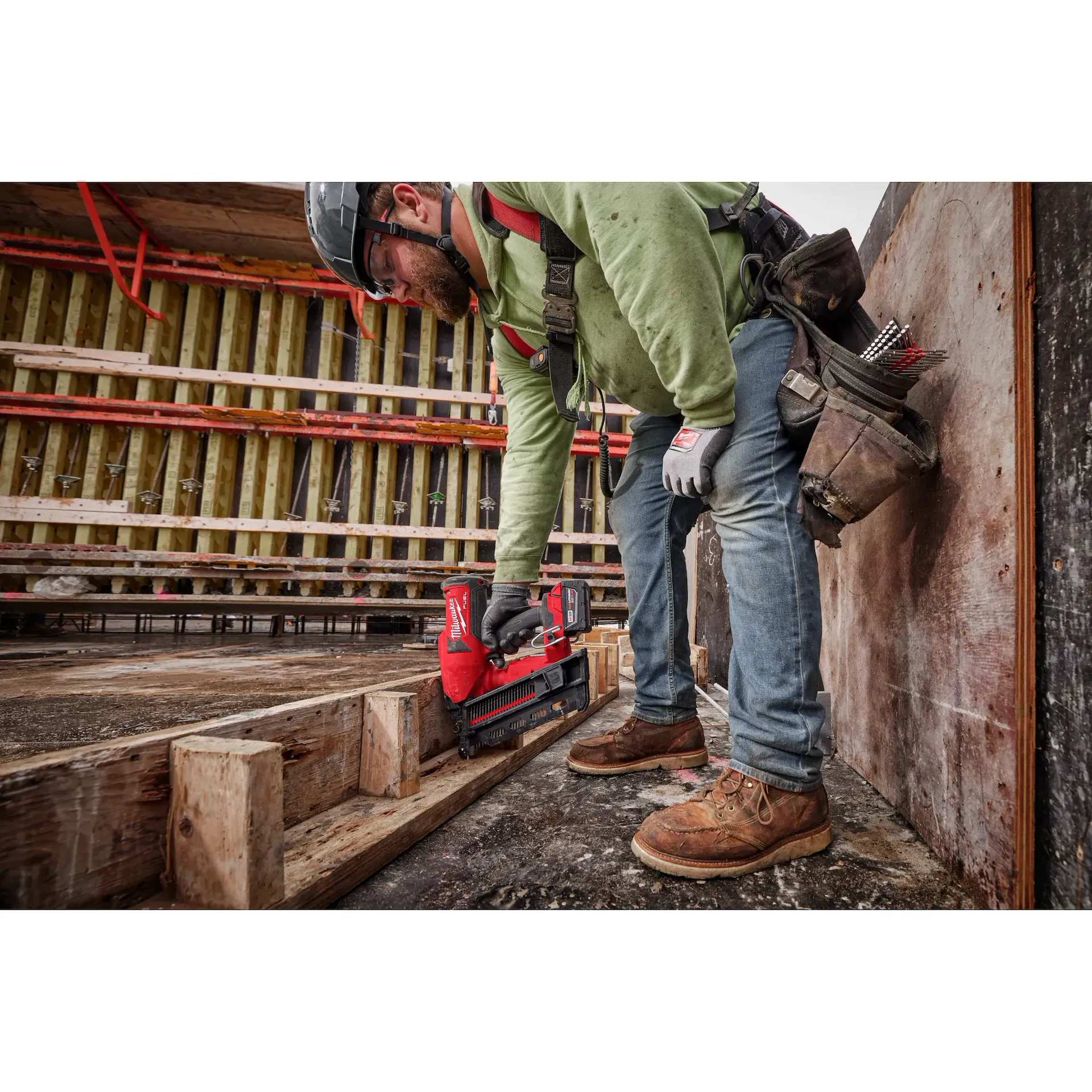 Milwaukee 2844-20 4 Nails/Second 800 Nails/Charge 2-7/8 in, 3-5/8 in, 0.131 in Cordless Duplex Nailer - Image 12