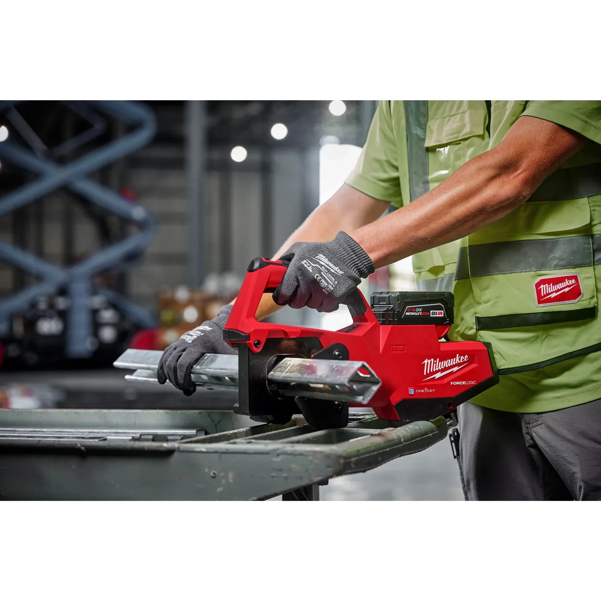 Milwaukee 2933-20 M18 FORCE LOGIC Single Channel Strut Shear - Image 8