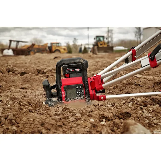 Milwaukee 3704-21T 4000 ft M18™ Battery Dual Slope Rot Laser Level Kit - Image 13