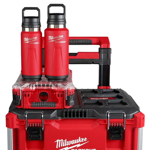 Milwaukee 48-22-8382R PACKOUT™ 18 oz 18/8 Stainless Steel Red Insulated Bottle with Chug Lid - Image 3