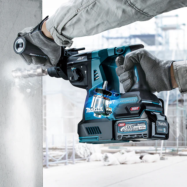 MAKITA HR001GZ 40V Max XGT
Brushless 1-1/8 in. Rotary Hammer SDS-PLUS with AWS (Tool Only) - Image 6