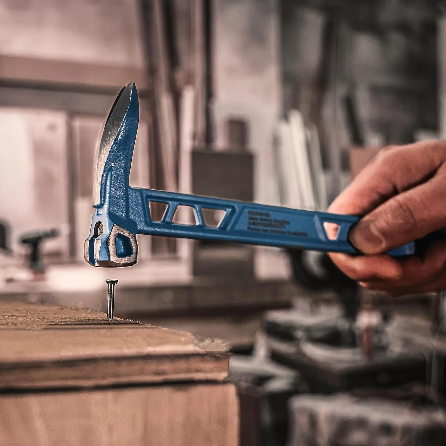 Real Steel 0691 10 in Forged Carbon Steel Multi-Purpose Claw Bar Nail Puller - Image 5