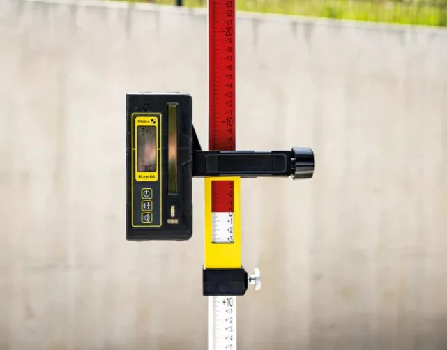 Stabila REC230 Red/Green Line Receiver - Image 5