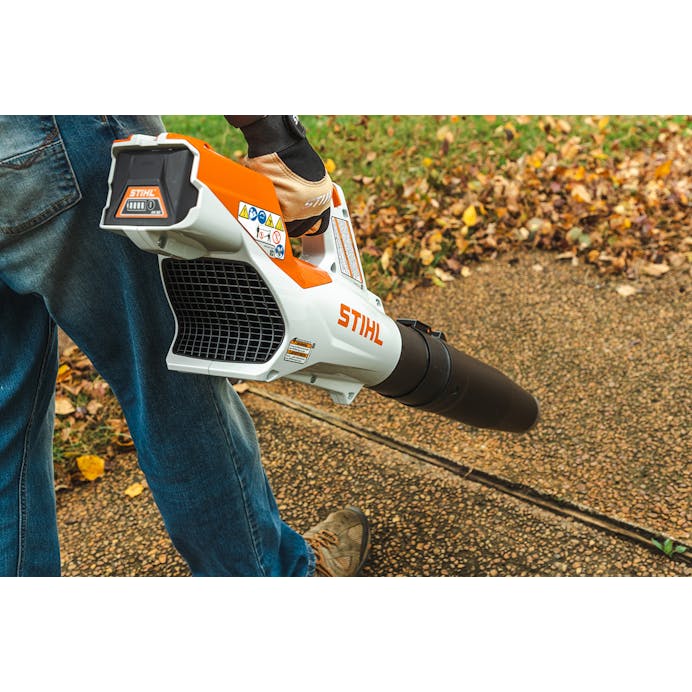 Stihl BGA 60S Cordless Blower Kit (1 x AK 30) - Image 4