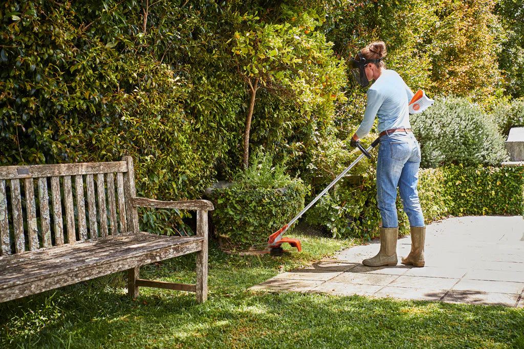 STIHL FSA 60S 13.8 in 18 V Front Handle Cordless String Trimmer Kit - Image 3