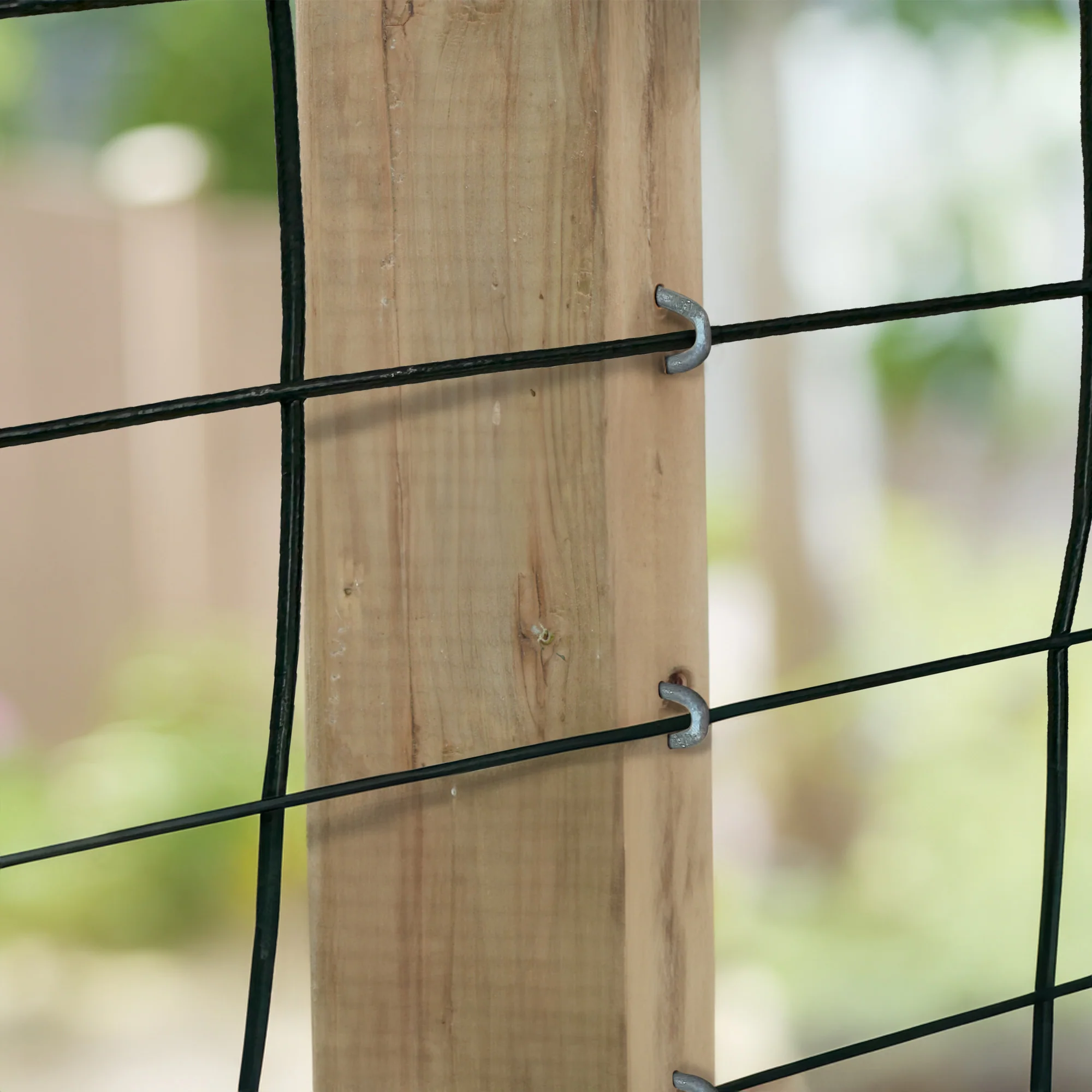 U-Shaped Wire Fence Staples - 3/4 in.  14ga - Image 3
