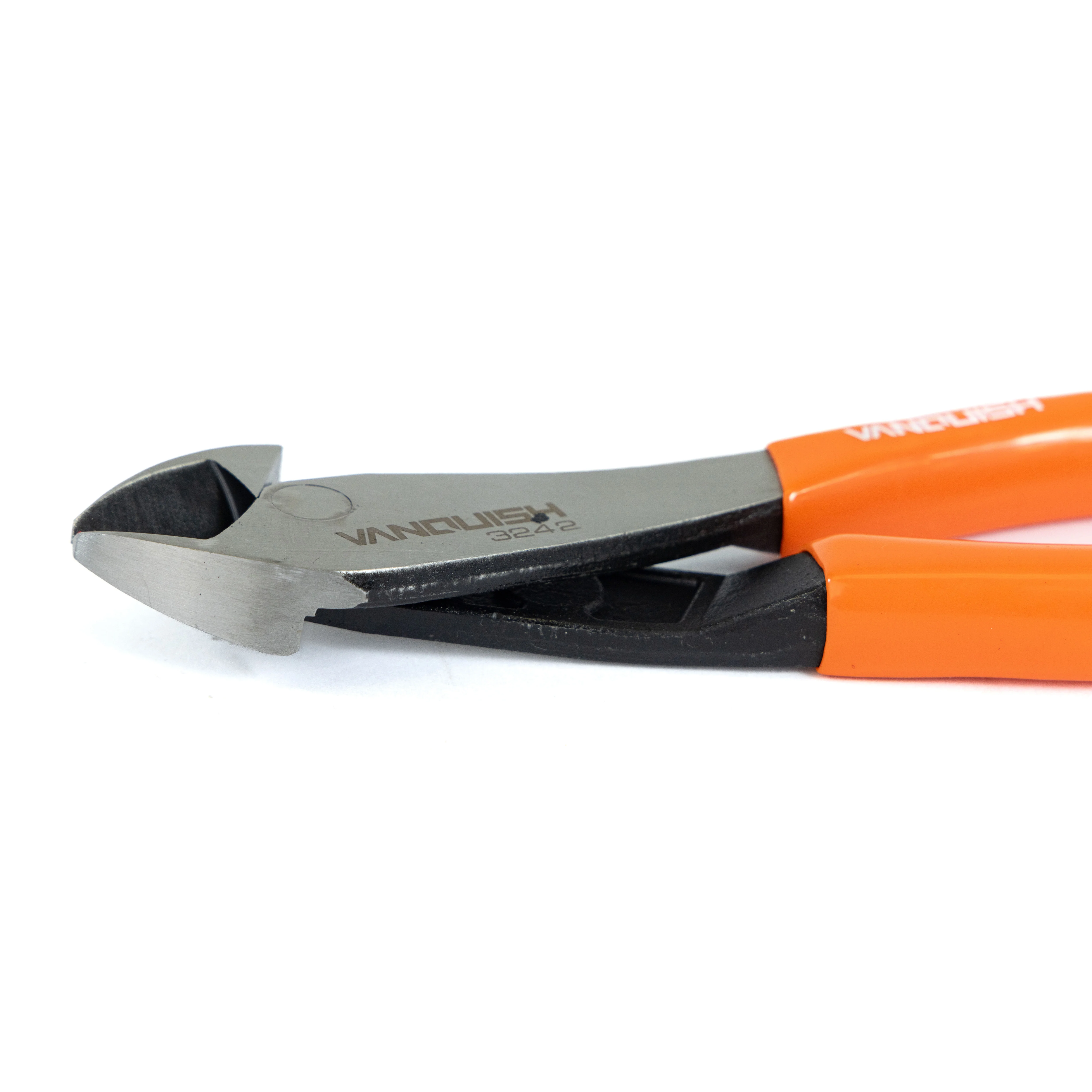 VANQUISH 3242 DIAGONAL CUTTER 8 Inches - Image 3